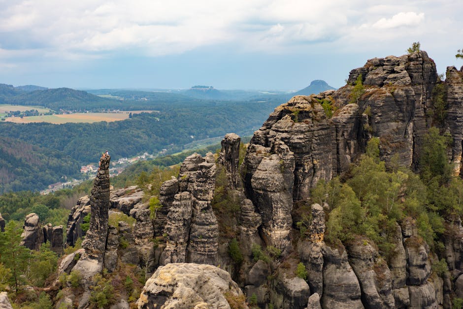 Elbe Sandstone Mountains hiking